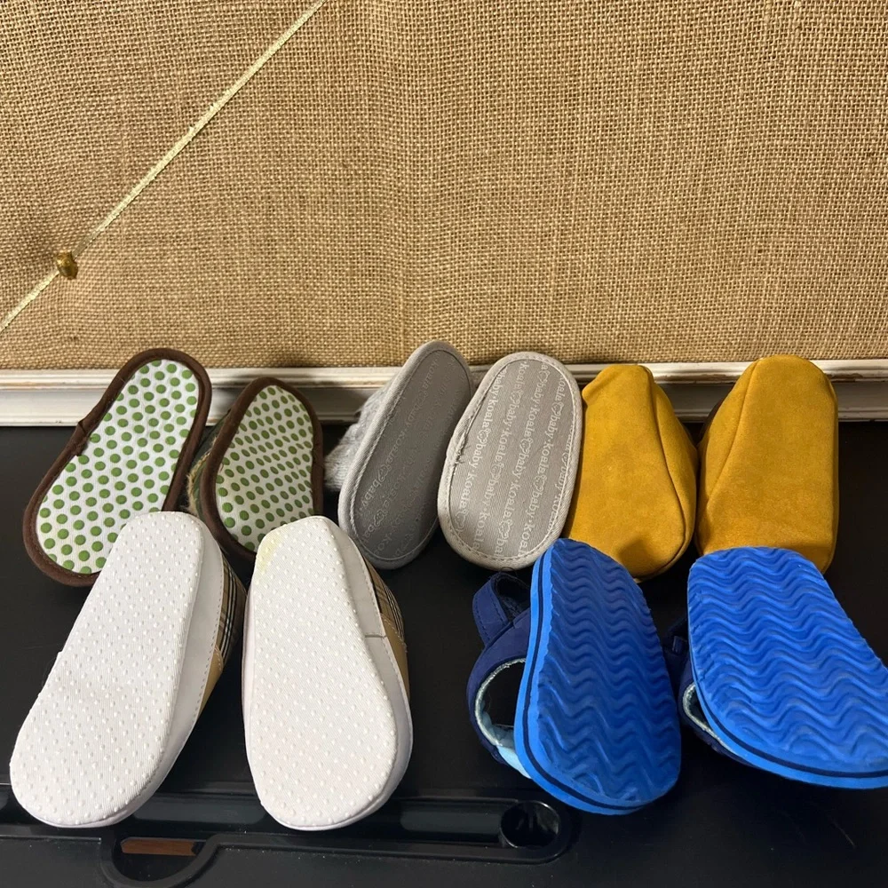 Lot of 5 Pairs of Baby Booties - Boots, Shoes & Sandals - 6-12 Months